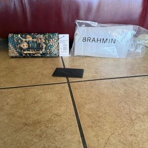 JUST IN:::::: BRAHMIN Bejeweled Melbourne Ady Wallet Original. $145